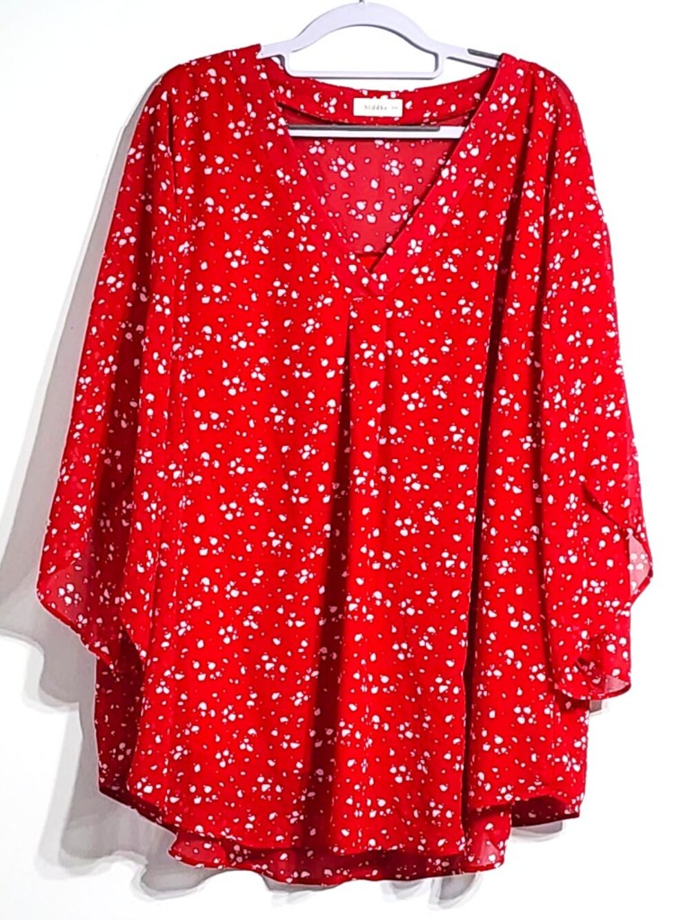 Vibrant red abstract print V-neck blouse, sheer slit flutter sleeves. Siddhe 4X